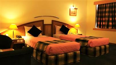 اتاق دو تخته تویین هتل پارس شیراز اتاق دو تخته تویین هتل پارس شیراز